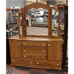 5 DRAWER / TWO DOOR DRESSER WITH TRIPLE MIRROR