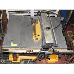 DEWALT DW744 TABLE SAW C/W 5 EXTRA BLADES