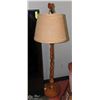Image 1 : MAPLE FLOOR LAMP