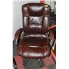 Image 1 : LEATHER OFFICE CHAIR