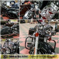 FEATURED 2012 HARLEY DAVIDSON ROAD KING