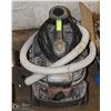 Image 1 : 4 GALLON RIDGID PORTABLE VACUUM