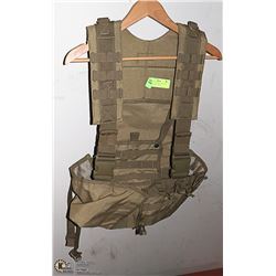 MILITARY/HUNTING VEST WITH BACK & SIDE STORAGE