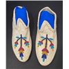 Image 5 : Pair of Circa 1900 Santee Sioux Slippers