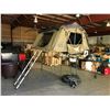 Image 2 : WILD COAST TENTS EXTREME JEEP ROOF RACK OVER HEAD OUTDOOR TENT SYSTEM INCLUDING LADDER, 2 MOUNTING