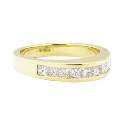 0.68 ctw Diamond Ring - 18KT Yellow Gold