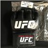 Image 1 : DAMIAN MAIA SIGNED UFC GLOVE