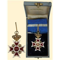 Medal - ROMANIA - Commander's cross with crown, second model (1932), for military in time of peace
