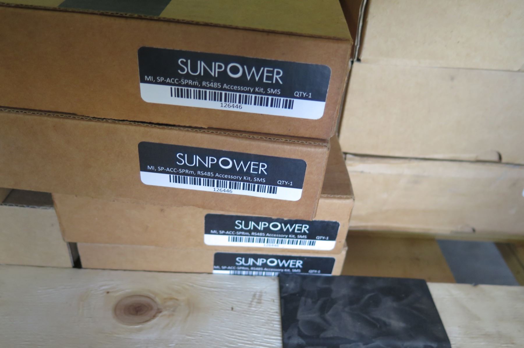 Contents of Pallet: SunPower Monitor Enclosures, Cables, Accessory Kits ...