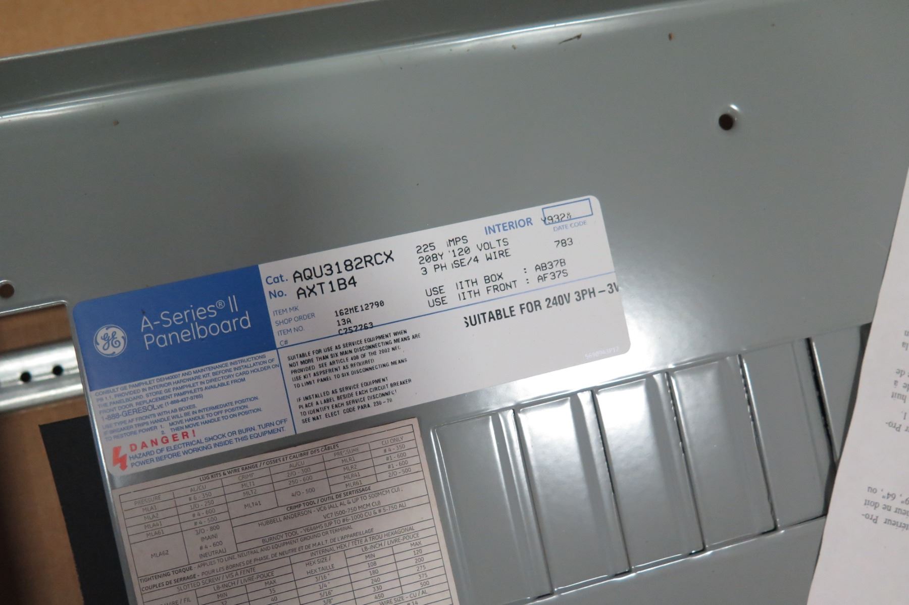 GE ASeries II Panelboard, Cat. AQU3182RCX