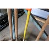 Image 8 : Shovels, etc. (rack not included)