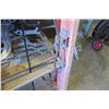 Image 11 : Red Werner 28-Foot Extension Ladder