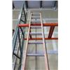 Image 6 : Red Werner 28-Foot Extension Ladder