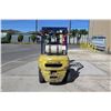 Image 8 : Komatsu FG25T-12 Forklift - Runs, Drives, Lifts - See Video (available for pick-up 2pm Sept. 29 )