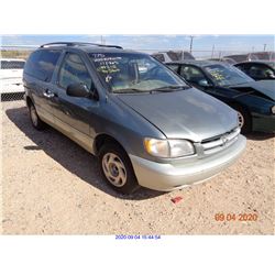 2000 - TOYOTA SIENNA