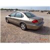 Image 3 : 2004 - FORD TAURUS