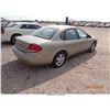 Image 4 : 2004 - FORD TAURUS