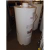Image 1 : hot water tank