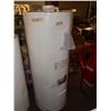 Image 1 : hot water tank