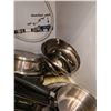 Image 5 : Pots and pans