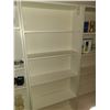 Image 2 : White bookshelf