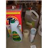 Image 2 : Cleaning supplies
