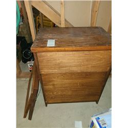 3 Drawer Dresser. & Picture