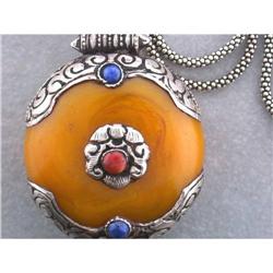 7043 Silver Necklace with Agate Pendant