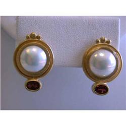7123 14k Gold Earrings with Mabe Pearl and Garnet