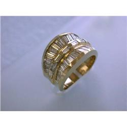 9509 14k Gold Ring with Diamonds