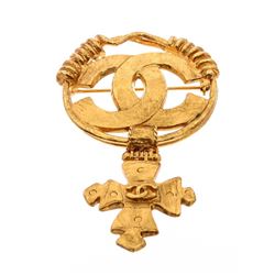 Chanel Vintage Gold CC Dangling Maltese Cross Brooch Pin