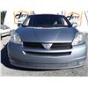 Image 2 : D1 --  2004 TOYOTA SIENNA CE , Blue , 236588  KM's