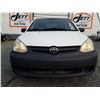 Image 2 : E2 --  2005 TOYOTA ECHO , White , 157138  KM's