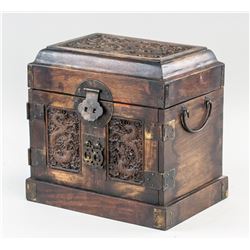 Chinese Huali Carved Dragon Jewelry Box