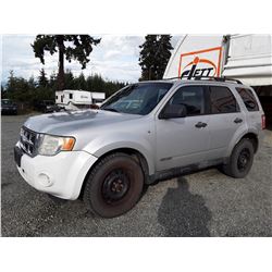 I6 --  2008 FORD ESCAPE XLT , Silver , 273335  KM's