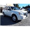 Image 3 : G6 --  2011 FORD ESCAPE XLT , White , 126622  KM's