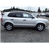 Image 4 : B5 --  2006 HYUNDAI TUCSON GL , Silver , 221746  KM's