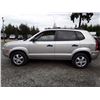 Image 8 : B5 --  2006 HYUNDAI TUCSON GL , Silver , 221746  KM's