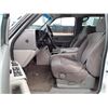 Image 20 : F5 --  2000 CHEVROLET SUBURBAN K1500 4X4 , White , 220938  KM's