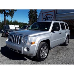 I5 --  2007 JEEP PATRIOT LTD , Silver , 206838  KM's