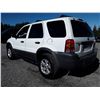 Image 7 : D5 --  2005 FORD ESCAPE XLT, WHITE, 239582 KM'S