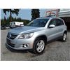 Image 1 : G3 --  2010 VW TIGUAN SE , Silver , 264351  KM's