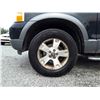 Image 12 : M2 --  2004 FORD EXPLORER XLT , Black , 166997  KM's