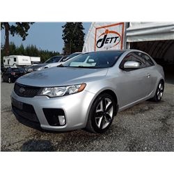 E2 --  2010 KIA FORTE SX , Silver , 174049  KM's