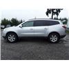 Image 8 : K6 -- 2009 CHEVROLET TRAVERSE LT SUV, SILVER, 138,863 KMS