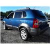 Image 8 : H6 --  2005 HYUNDAI TUCSON GL , Blue , 136860  KM's