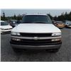 Image 2 : G1 --  2000 CHEVROLET SUBURBAN 2500 4X4 , White , 222382  KM's