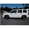 Image 8 : J6 --  2009 JEEP PATRIOT , White , 244847  KM's