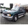 Image 1 : N4 --  1997 GMC JIMMY  , Green , 236181  KM's