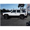 Image 8 : A12C --  1990 JEEP CHEROKEE  , White , 221,185 MILES  KM's  "NO RESERVE"